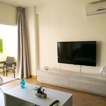 Happy Club Playa Flores 3* Торремолинос